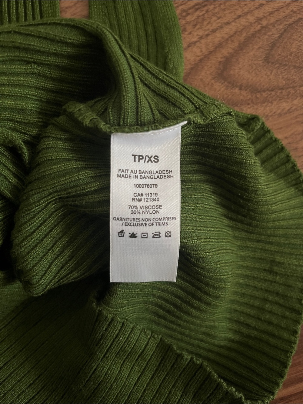 Dynamite Green Ribbed Wrap Crop Tank - Picture 4 of 4